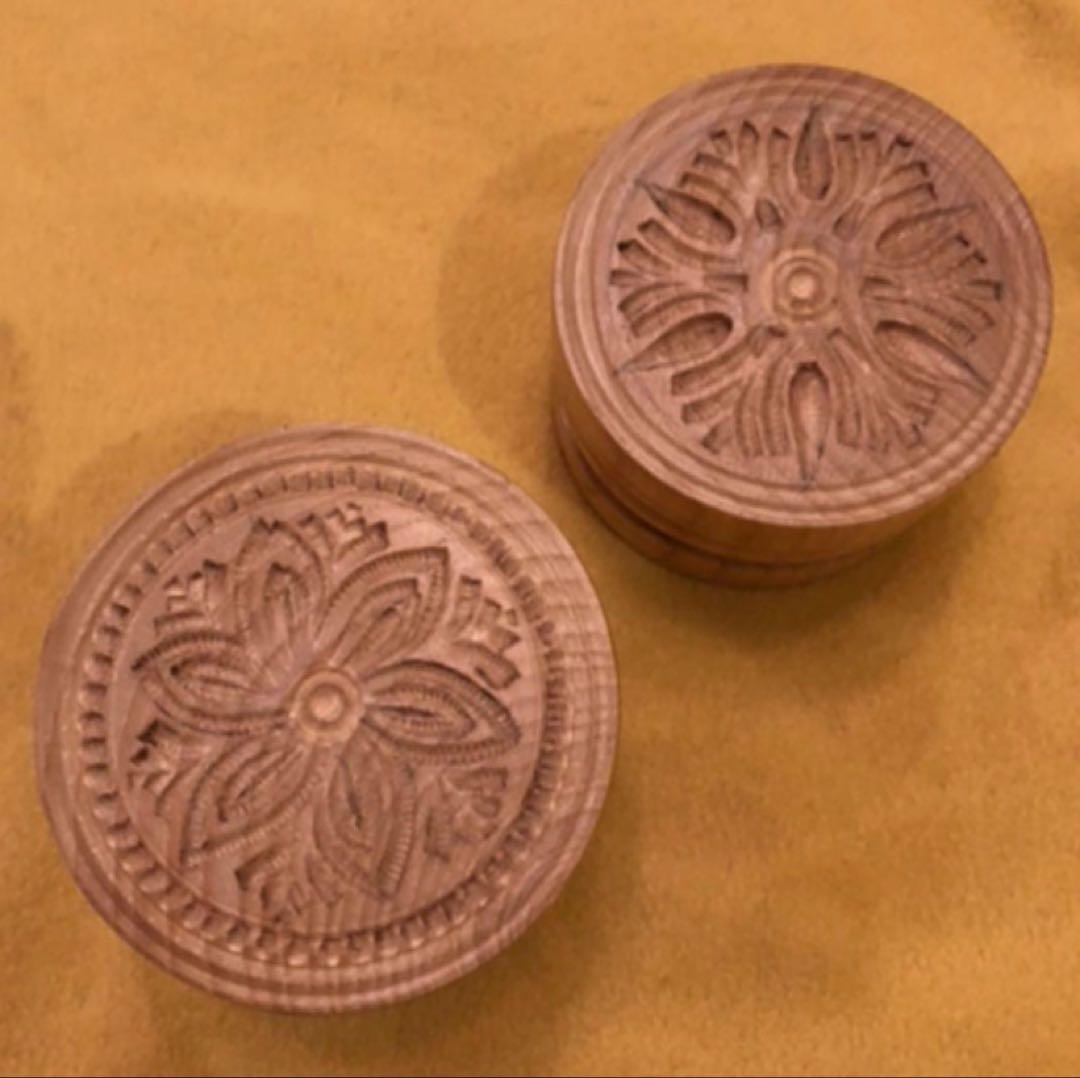 コルツェッティ　Corzetti Corzetti or Croxetti Pasta from Liguria. – The Pasta Project