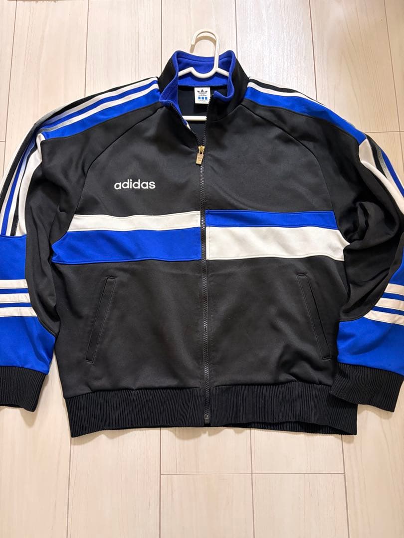 希少】アディダス ジャージ トラックジャケット 90s デサント製 刺繍