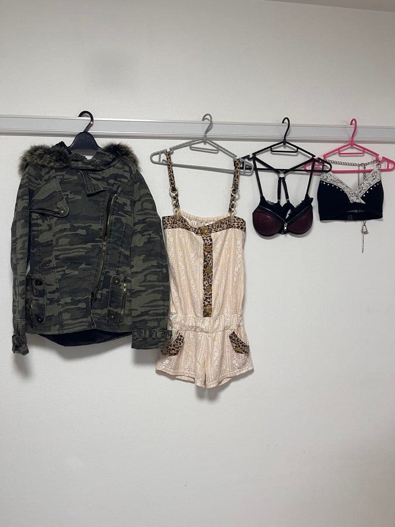 断捨離 d.i.a まとめ売り 実家で断捨離の練習｜YukaMatsushima