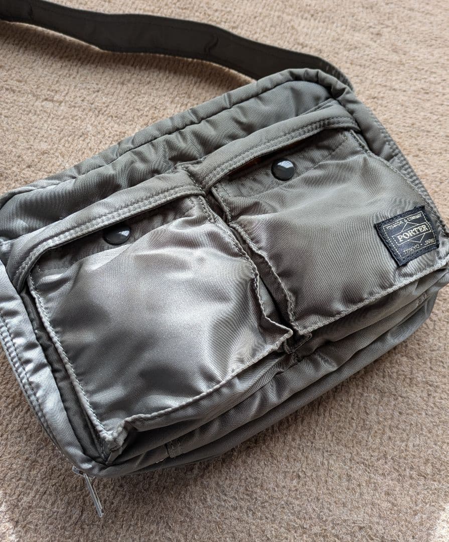 PORTER　ショルダーポーチ　グレー　吉田カバン SWITCH(スイッチ) SHOULDER POUCH | 吉田カバンホームページ | YOSHIDA