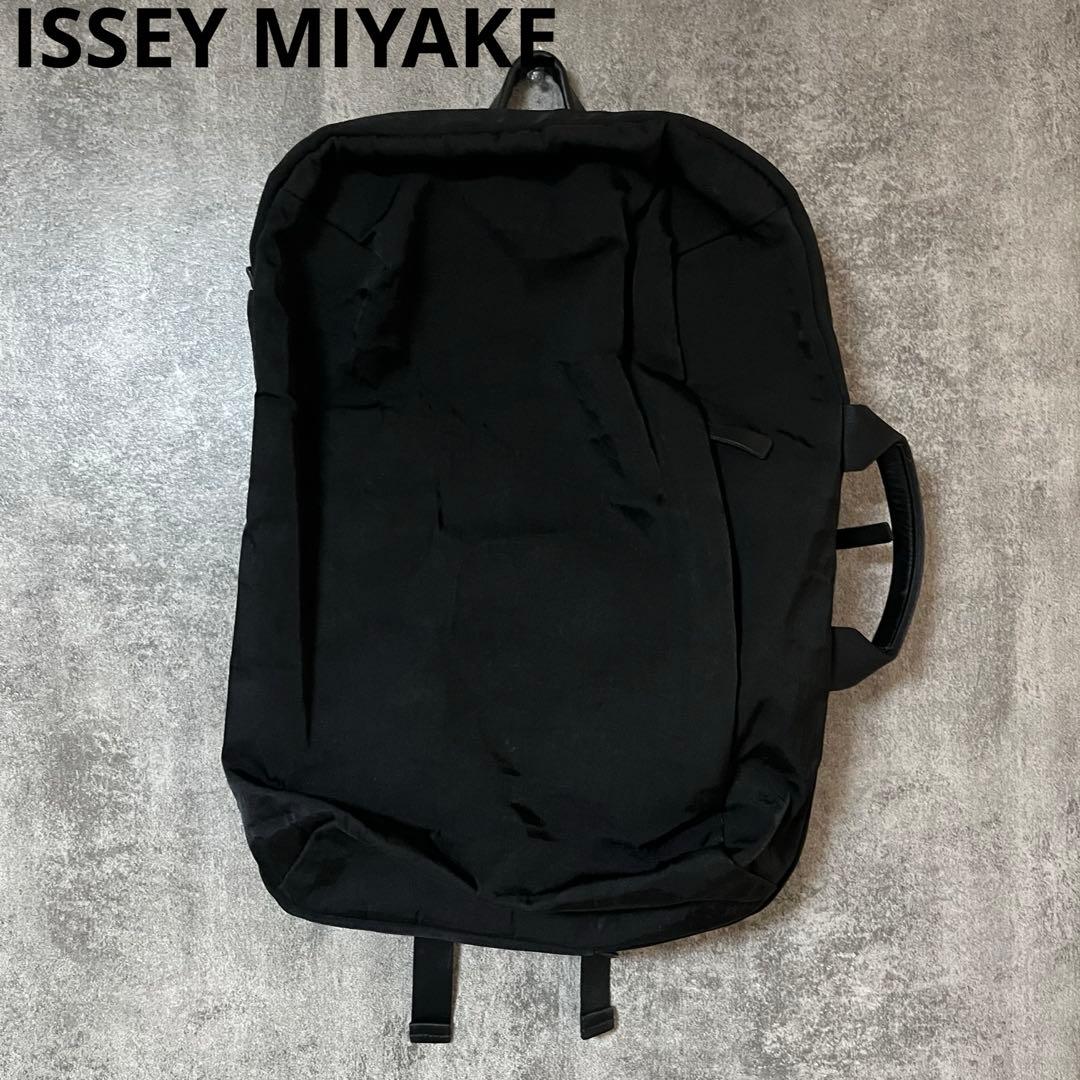 イッセイミヤケ ISSEY MIYAKE 3WAY ビジネスバッグ ブラック 1bb870c35e6123ceb-01.jpg