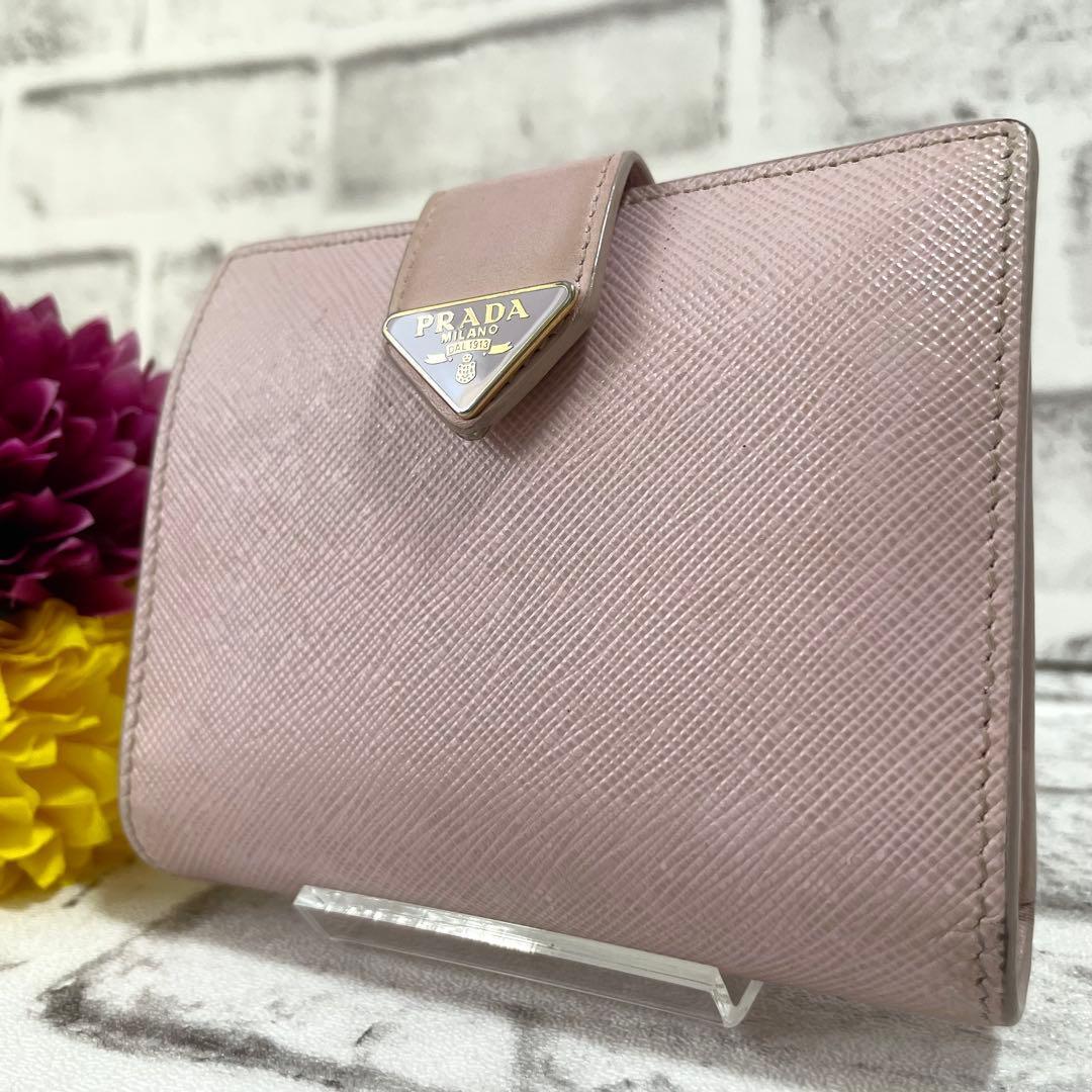 美品・現行✨プラダ 二つ折り財布 三角ロゴ サフィアーノレザー ピンク