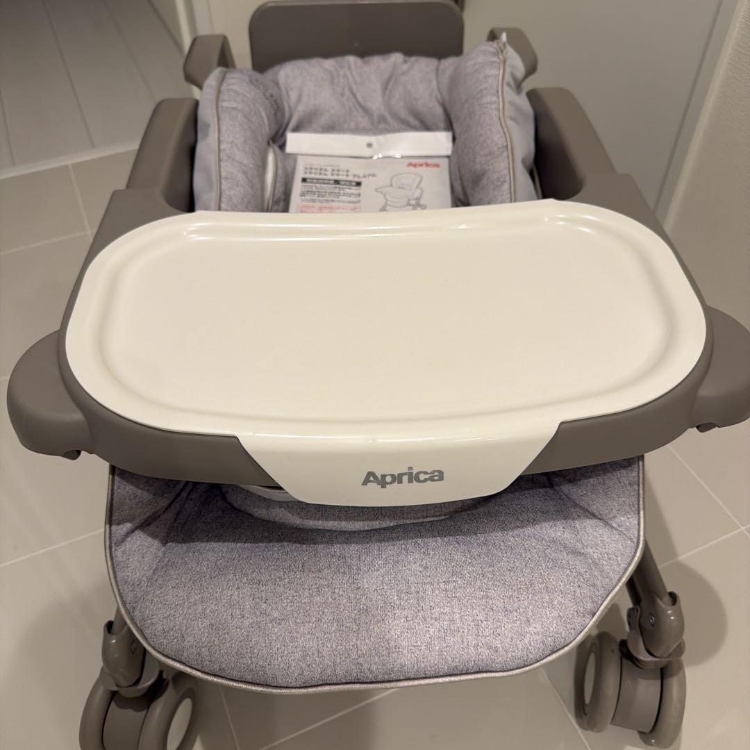 美品】アップリカ ユラリズム スマート ハイローチェア 手動