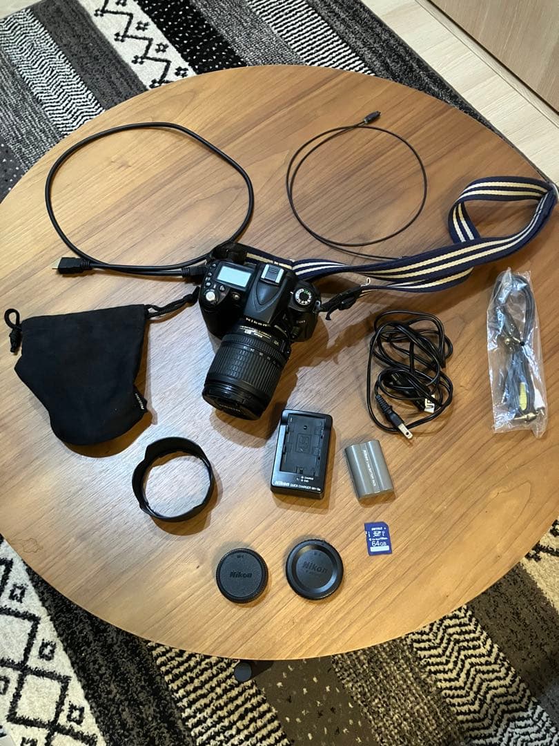 Nikon D90 18-105mm VR フルセット 動作品 Amazon | Nikon デジタル一眼レフカメラ D90 AF-S DX 18-105 VRレンズ