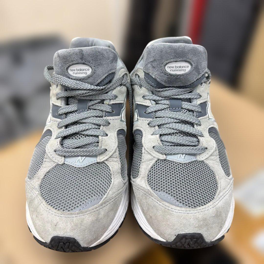 激安使用感無し ニューバランス2002グレー27センチ - メルカリ