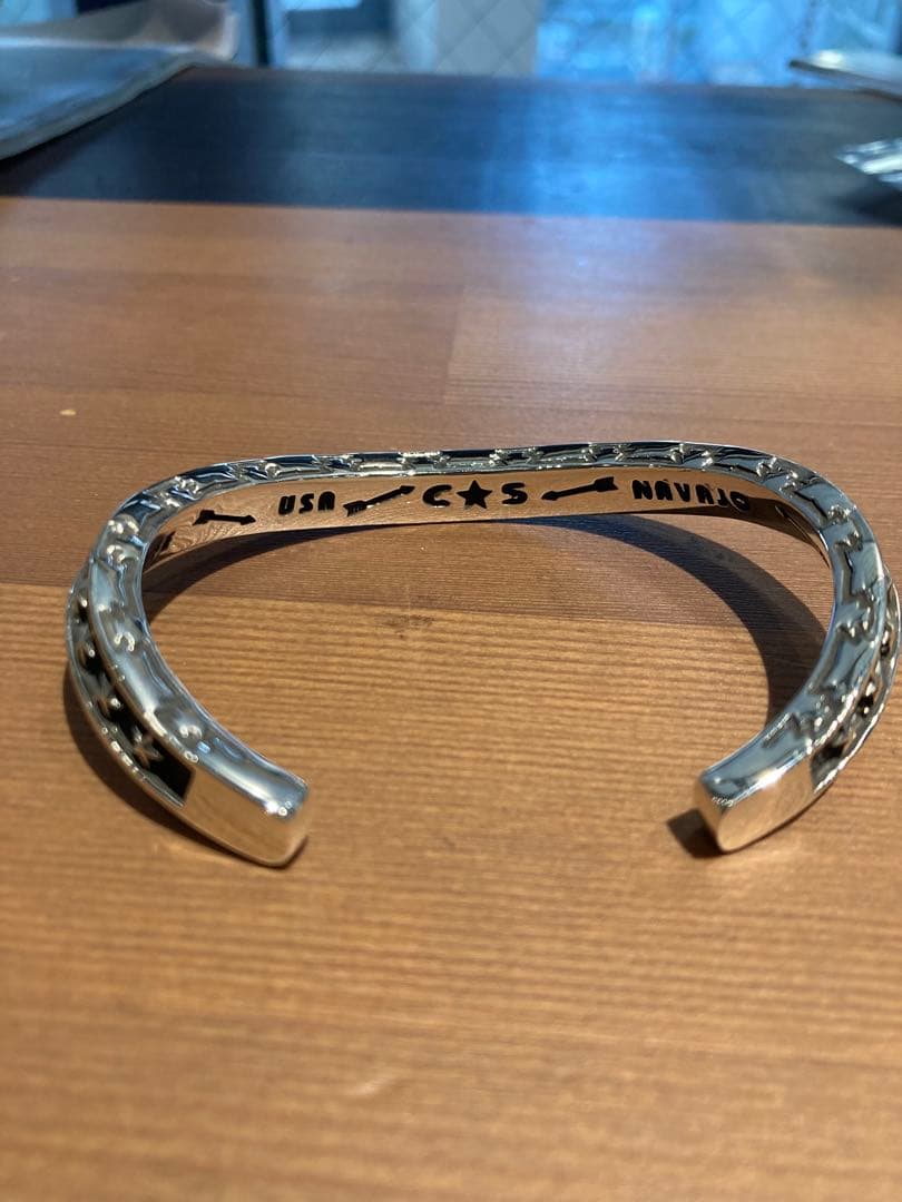 コディサンダーソン ウェーブバングル - メルカリ