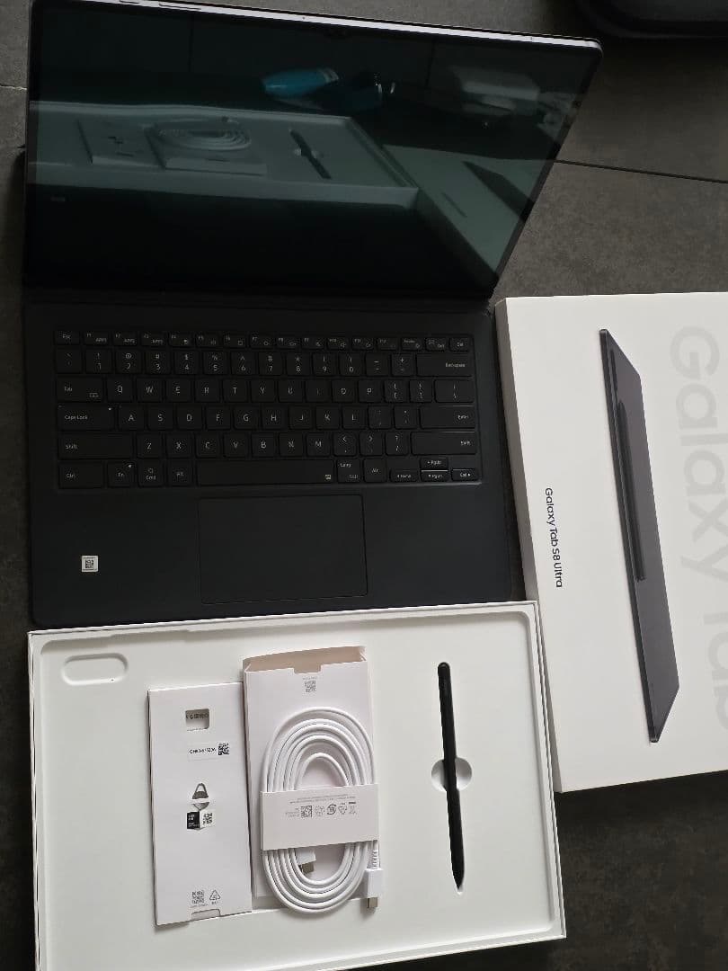 GALAXY tab s8 ultra Sペン付き + ブックカバーキーボード Galaxy Tab S8 Ultra Book Cover Keyboard Mobile Accessories - EF