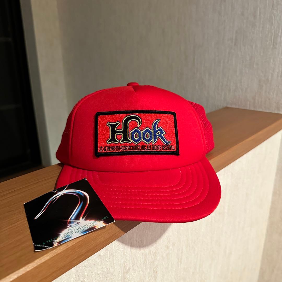 1991年 映画HOOK フック船長 当時物 ヴィンテージ メッシュキャップ フック船長のフック] フック船長の帽子には特別なデザインがあるんだ