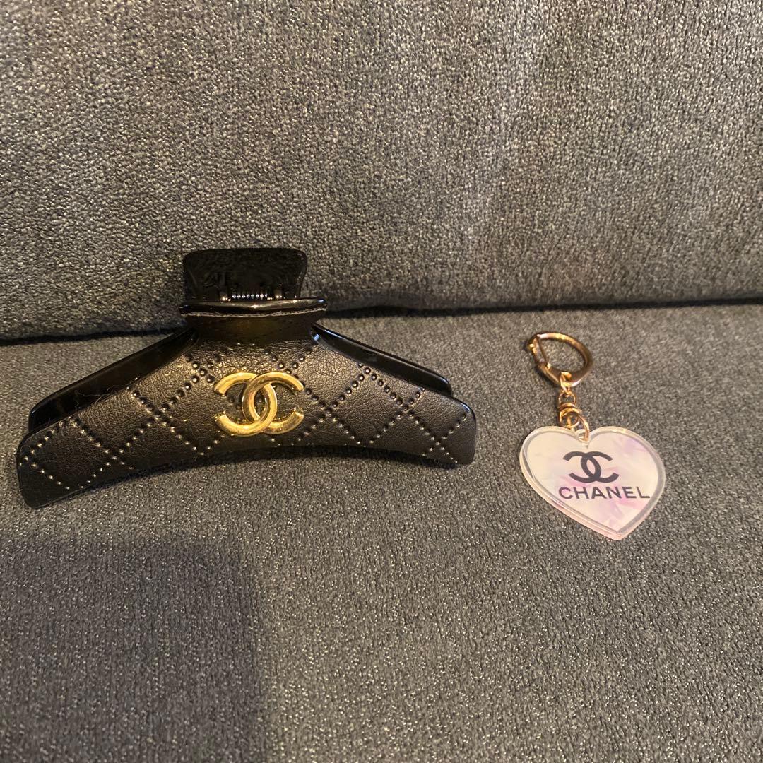 CHANEL キルティング ヘアクリップ ✖️キーホルダー