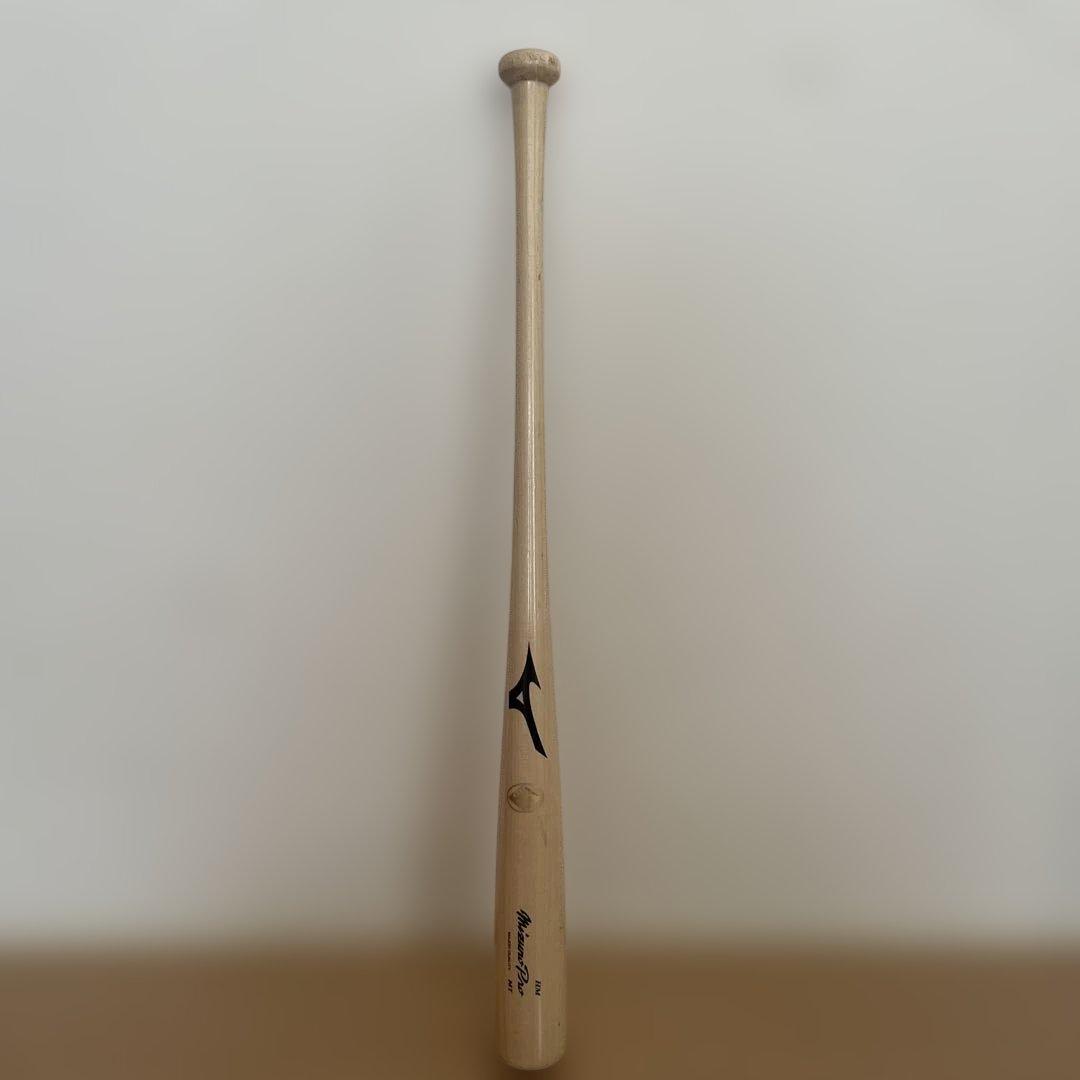 Kobenokoi‼️広島東洋カープ中村貴浩選手バット！！ 中村貴浩、支配下登録へバットで好結果 手本は西川龍馬のフォーム