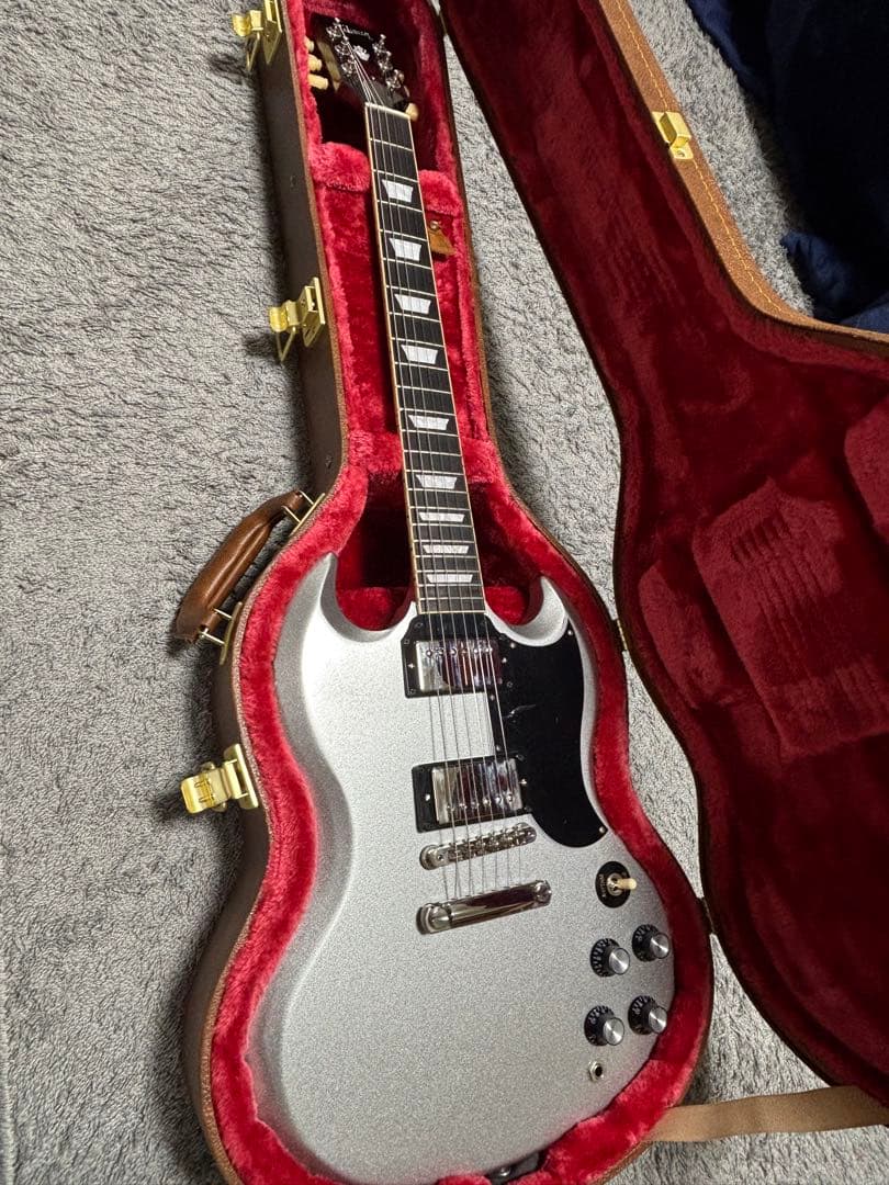 Gibson SG Standard ‘61 Silver Mist Gibson '61 SG Standard in Silver Mist - The Guitar Marketplace