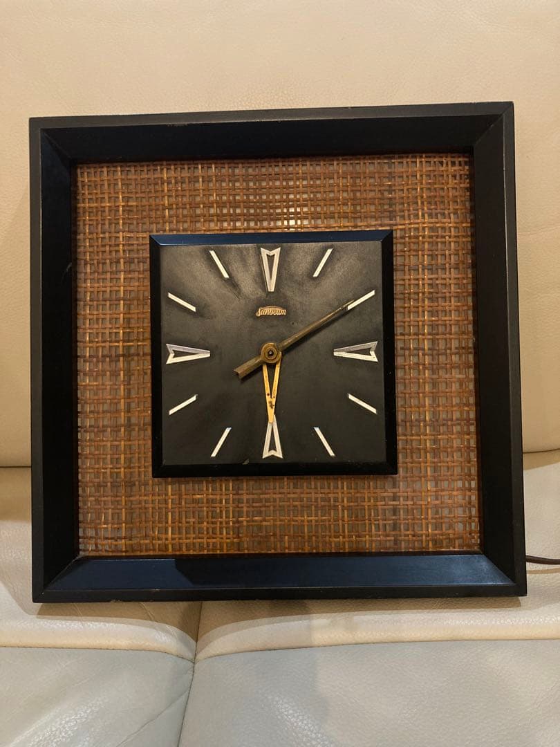 ゆう　　Sunbeamアメリカンヴィンテージ時計1950〜1970年代 Vintage Yellow Sunbeam Electric Alarm Clock Retro 1977 Cat No. 880