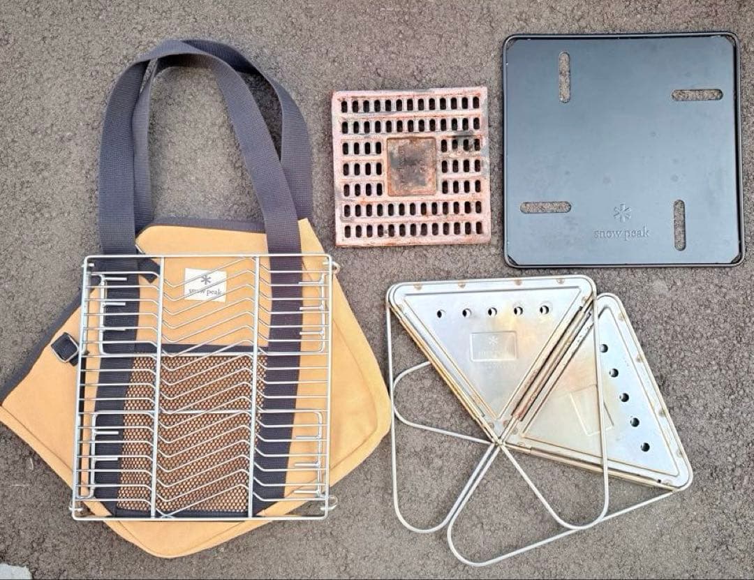 スノーピーク　焚き火台　S 5点セット Amazon | snowpeak 焚火台S グリルネット 5点セット | Snow Peak