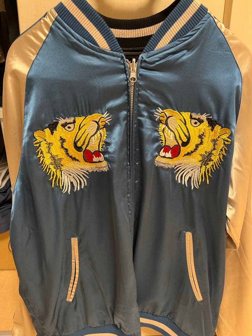 け*ん様 花旅楽団 虎と鷹の刺繍 スカジャン リバーシブル 楽天市場】スーパーセール 花旅楽団 ハナタビガクダン 和柄 スカジャン