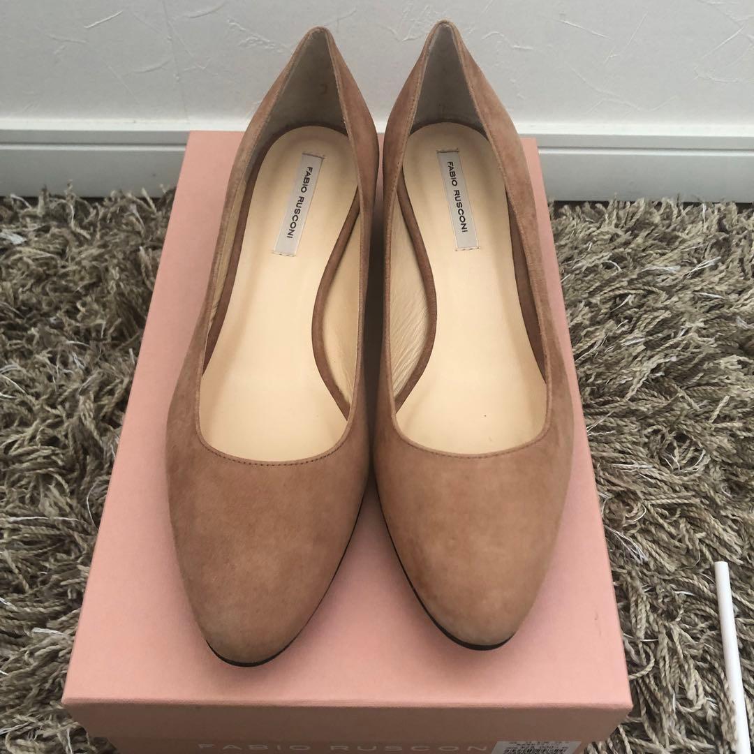 【新品未使用】ファビオルスコーニ　ベージュ スエード パンプス 36 ファビオルスコーニ FABIO RUSCONI ポインテッドパンプス （ベージュ
