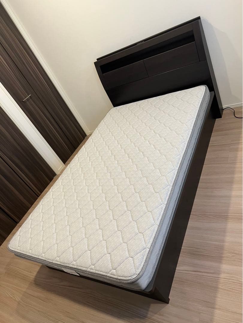 【TomU】ニトリ　セミダブルベッド マットレス付き セミダブル すのこベッドフレームマットレスセット(ヘンリック KD MBR