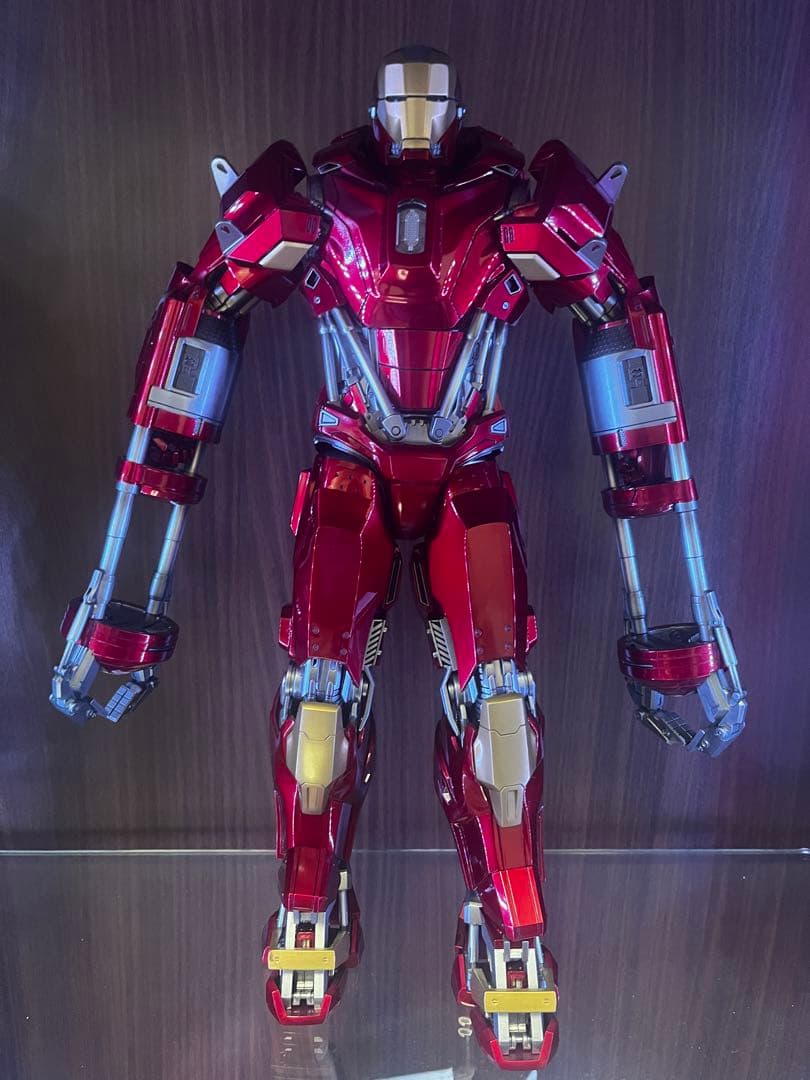 hottoys ホットトイズ アイアンマン3 レッドスナッパー マーク35