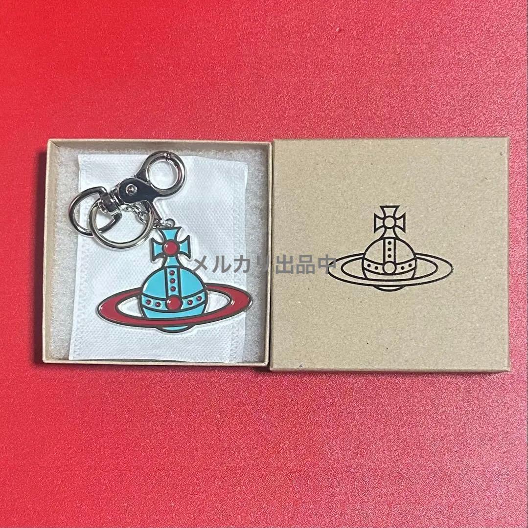 【Vivienne Westwood】カフェ 限定 キーホールダー «オーヴ» Vivienne Westwood】カフェ 限定 キーホールダー - メルカリ