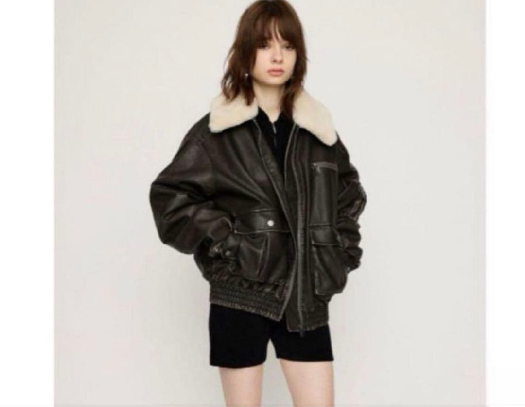 SLY ブラック　ファー襟 レザージャケットVINTAGE F ブルゾン スライ SLY VINTAGE BOXY F／LEATHER ジャケット （BLK