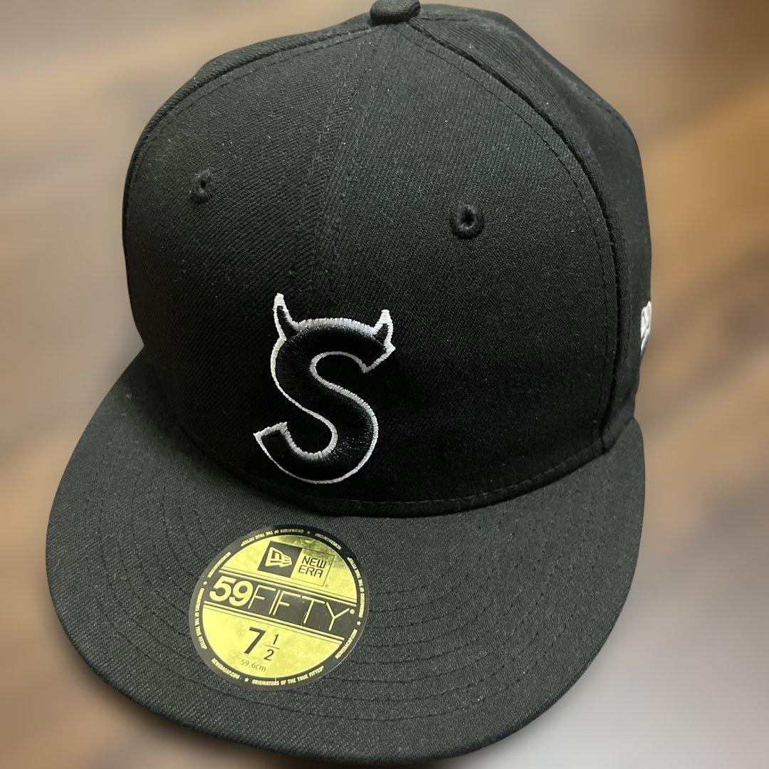 美品　Supreme　S Logo　ツノ　New Era　FW22　\"Black New Era Supreme® S Logo Beanie (FW22) - Black | eBay