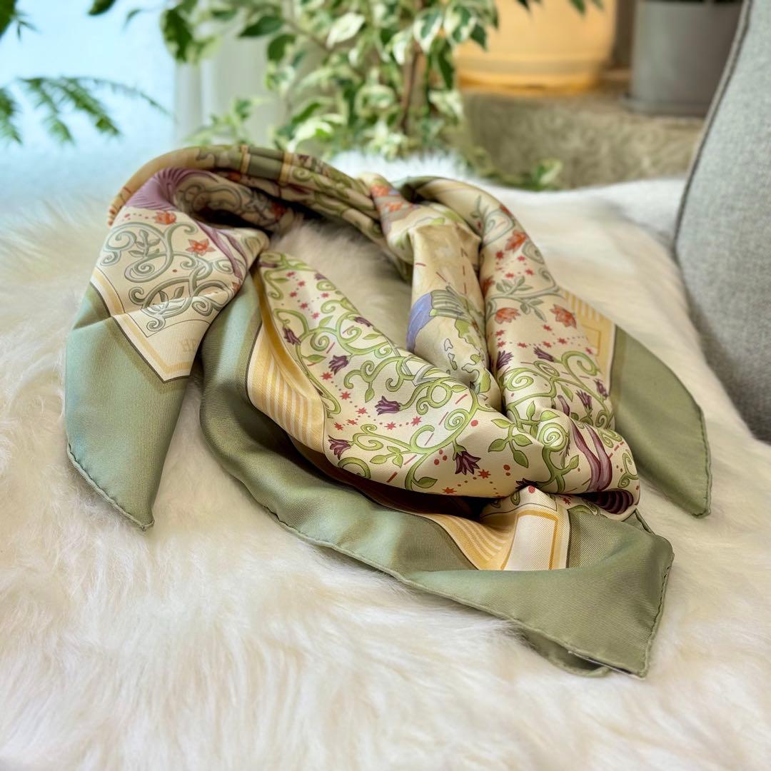 HERMES エルメス カレ 90 エルメス ドット コム スカーフ シルク 楽天市場】HERMES エルメス Carre 90 Scarf カレ90 スカーフ シルク100