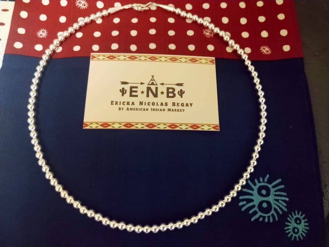 ENB ナバホパールネックレス　4mm/45cm shinny 再入荷】ナバホパール ネックレス 丸玉 4mm 45cm シャイニー《Indian