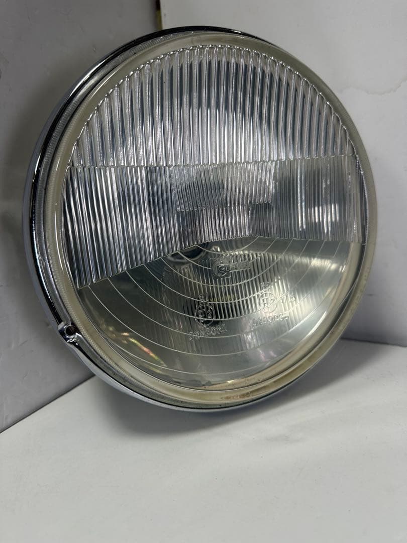 やま当時物シビエスーパーコンペ180π凹みレンズ付きCIBIE Yahoo!オークション - 当時物 本物 CIBIE シビエ 凹み ヘッドライト/ C