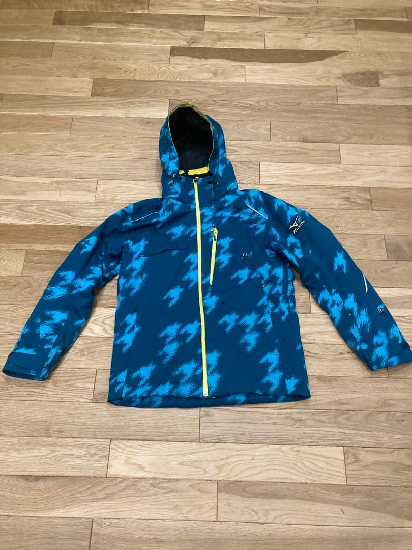 ミズノ　デモチームモデル 最終価格 ミズノスキーウェア デモモデル サイズM中古 メイトモデル