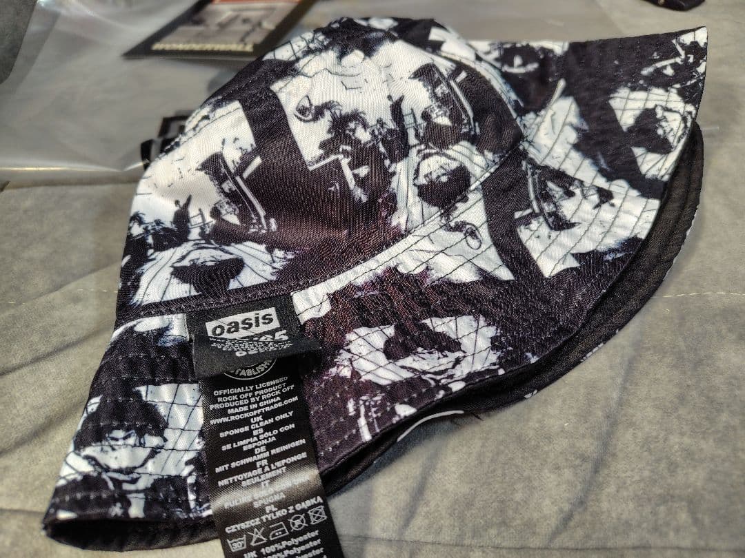 oasis バケットハット おまけ付き adidas oasis Bucket Hat オアシス ツアー バケットハット (adidas