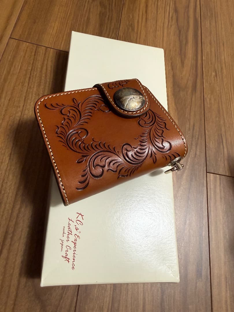 KC's ケーシーズ 二つ折り財布 牛革 KC'S ケーシーズ 2つ折り ラウンドジップ ウォレット ヴィンテージ