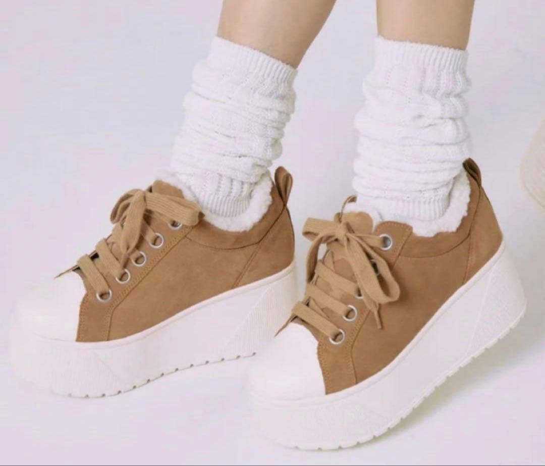 【短時間着用美品】鈴木亜美さんプロデュースもこもこスニーカー 鈴木亜美さん ホワイト スニーカー Platform Sneaker 靴 M｜Yahoo