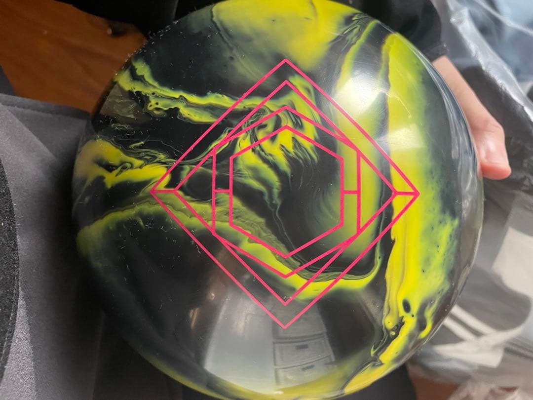 HEXA UP BEAT（ヘキサ　アップビート）未ドリル品 13P HEXA×UPBEAT(コラボ限定) 丨ボウリング口コミ/評価NAGEYOみんなのレヴュー