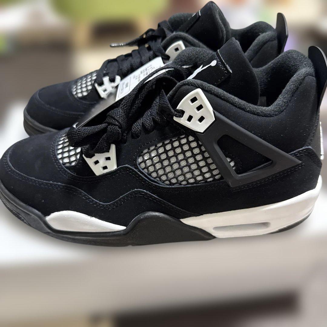 NIKE air jordan4 GS ホワイトサンダー 24.5