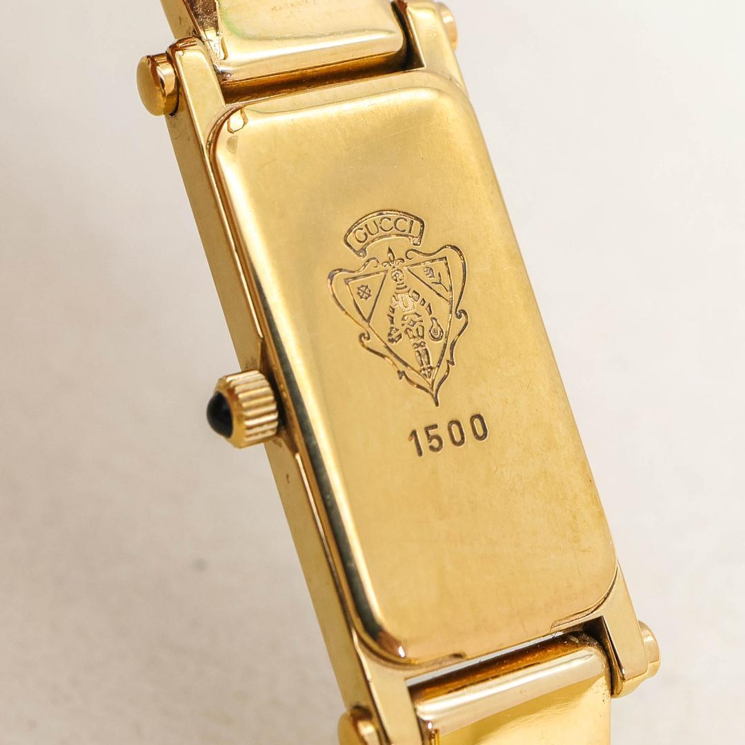 稼働 GUCCI 腕時計 1500L バングル レディース ブラック 2437