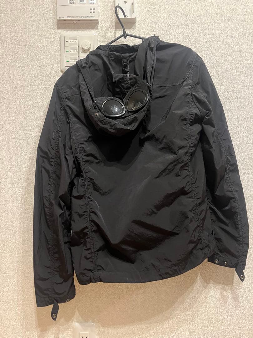 ナイロンジャケット 黒　ゴーグルフード付き MENS】FUSED FLAP JACKET フューズドフラップジャケット / WINDSTOPPER