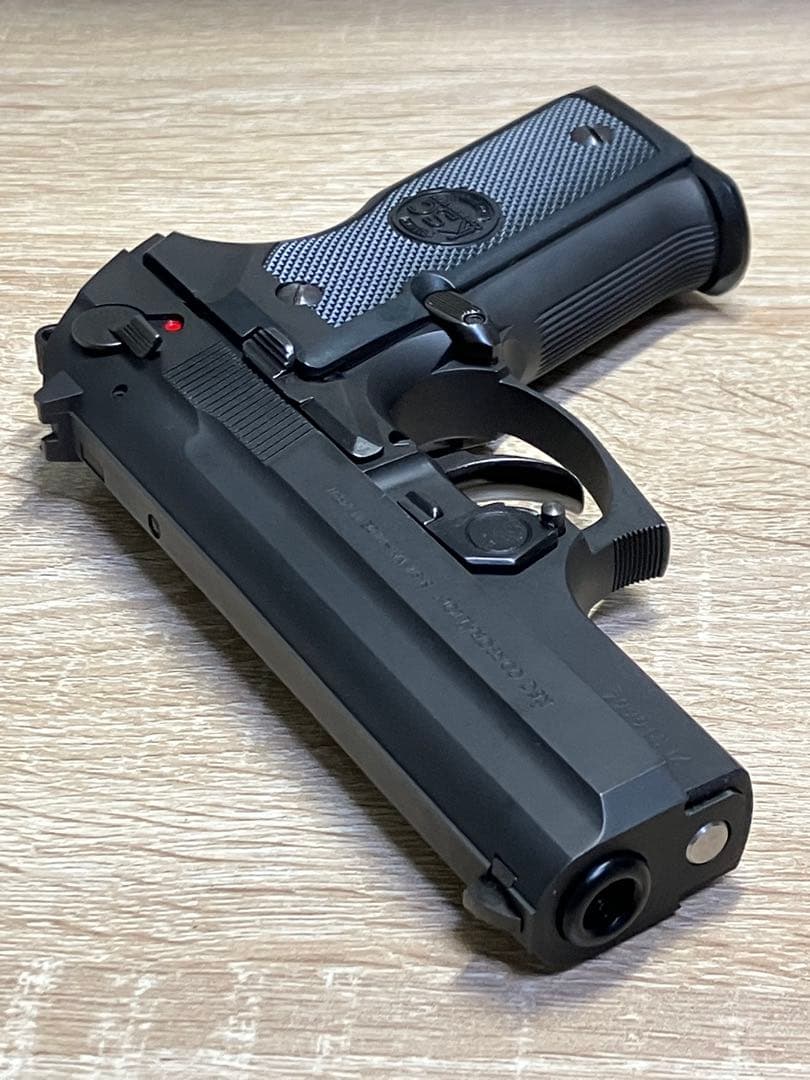 KSC M8000 クーガーF HW ハードキック ガスブローバック 楽天市場】KSC M8000 クーガーF システム7 HW ブラック｜A217（ガス