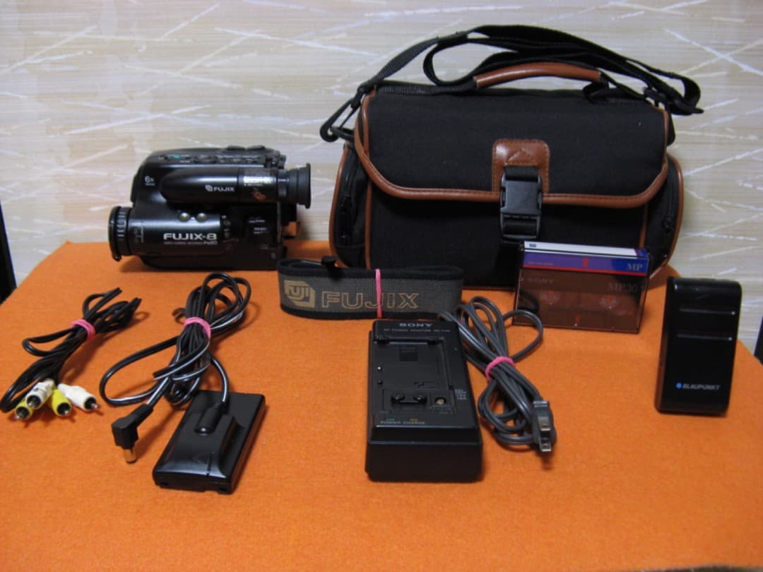 動作OK❗️☆FUJIXの8ミリビデオカメラ/FUJIX-8 P660 2026年最新】Yahoo!オークション -fujix-8(8ミリビデオカメラ)の中古品