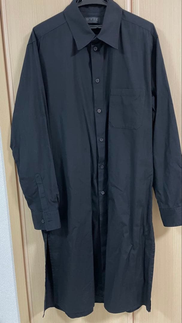 か*ん様 Yohji Yamamoto - s’yte UV-B59-080 ロ COTTON BROAD OVERSIZED DOUBLE COLLAR SHIRT(S Black): S'YTE｜THE