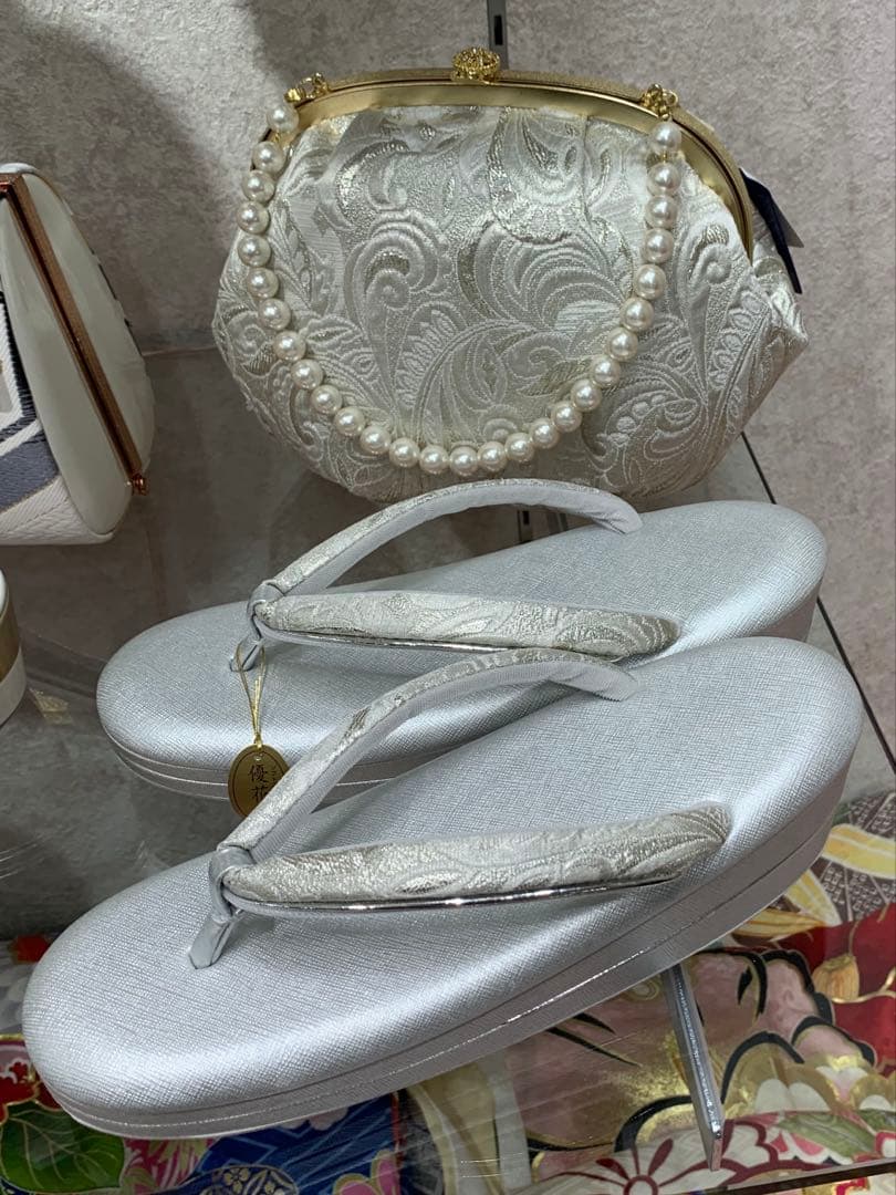 一蔵　成人式 草履・バッグセット 美品 一蔵 成人式草履バッグセット - メルカリ