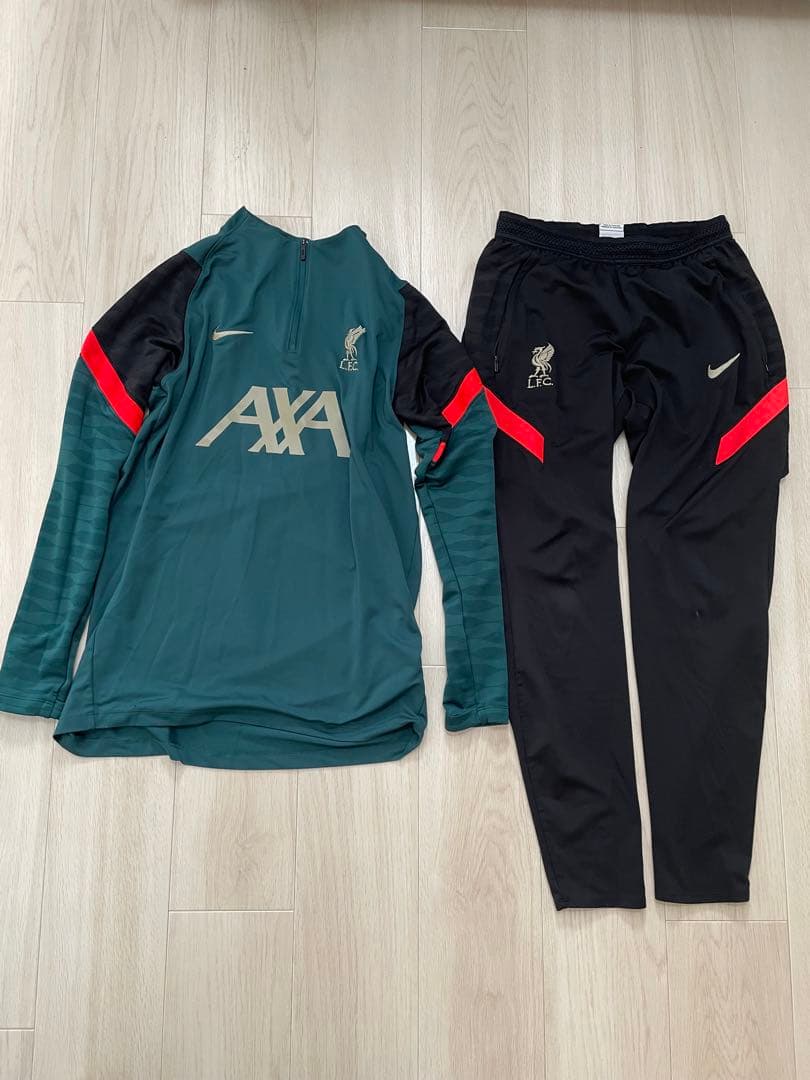 リバプール 3点セットトレーニングウェア上下 ドリルトップ ストライクパンツ adidas（アディダス） 25-26 リバプールFC トレーニングトップ&パンツ