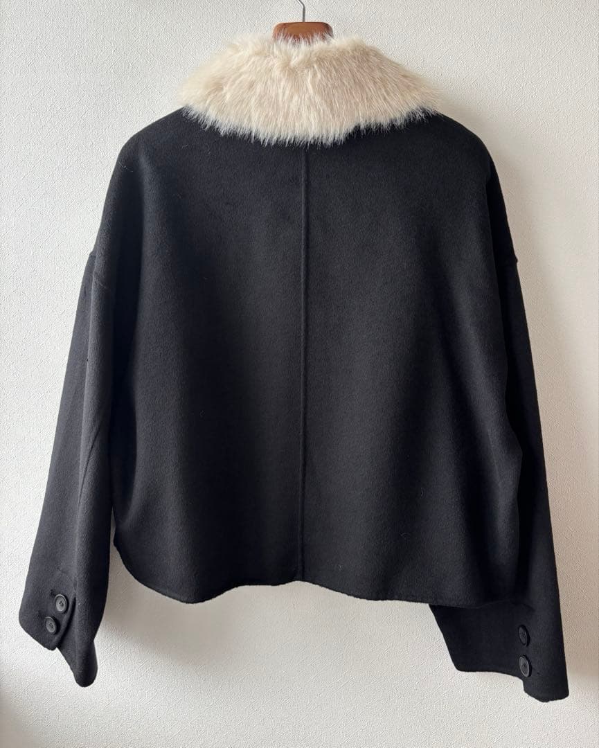 《新品タグ付き》ミラオーウェン 2wayファーカラーリバーショートコート