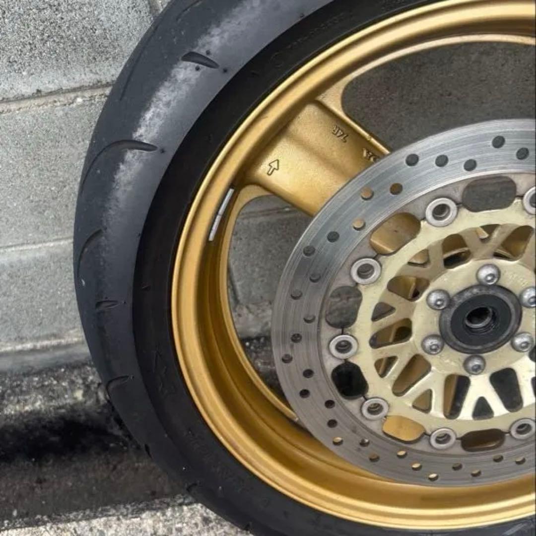 ホーネット250 フロントホイール 実働車外し 歪みなし 即日発送