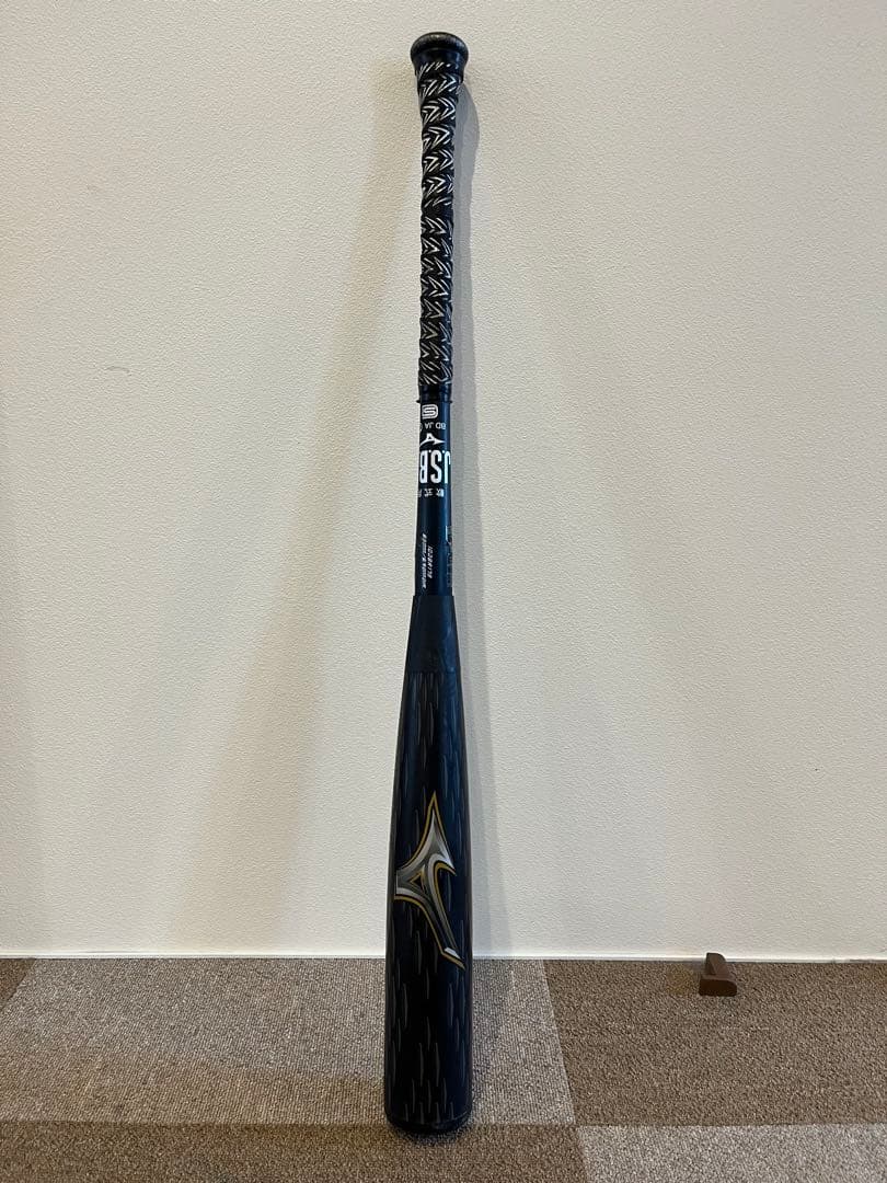 最終値下げ、これ以上は値下げしません。 ビヨンドマックス レガシーメタル83cm 2024モデル】ミズノ ビヨンドマックス レガシー メタル 一般軟式