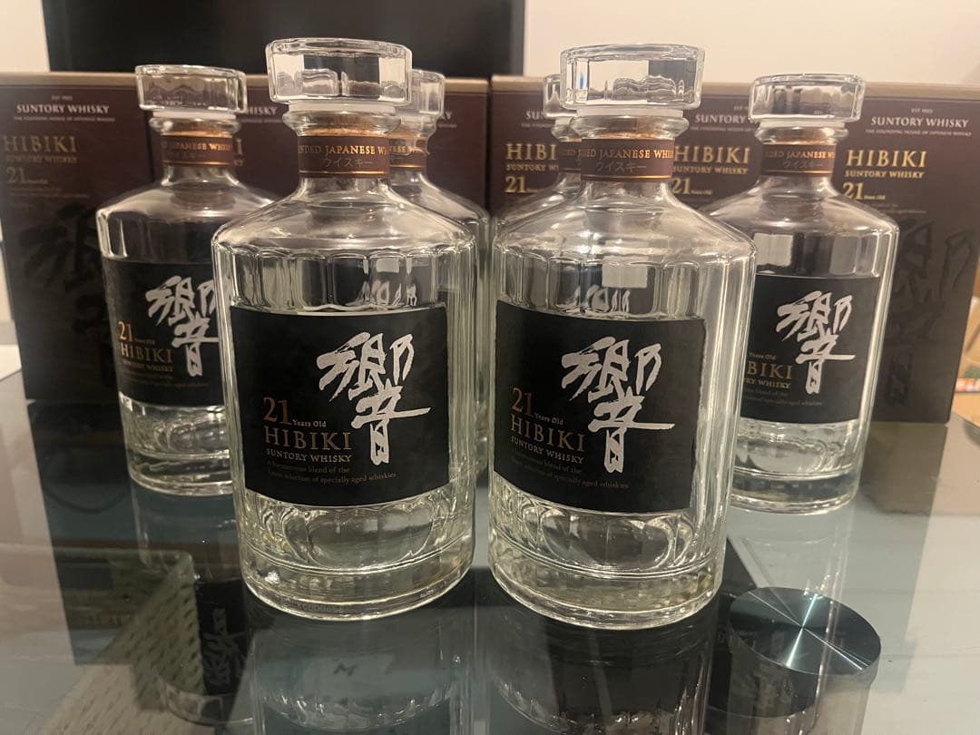 や*き様 【美品】響21年　空瓶6本箱付き Yahoo!オークション - 「響21年 空瓶」の落札相場・落札価格