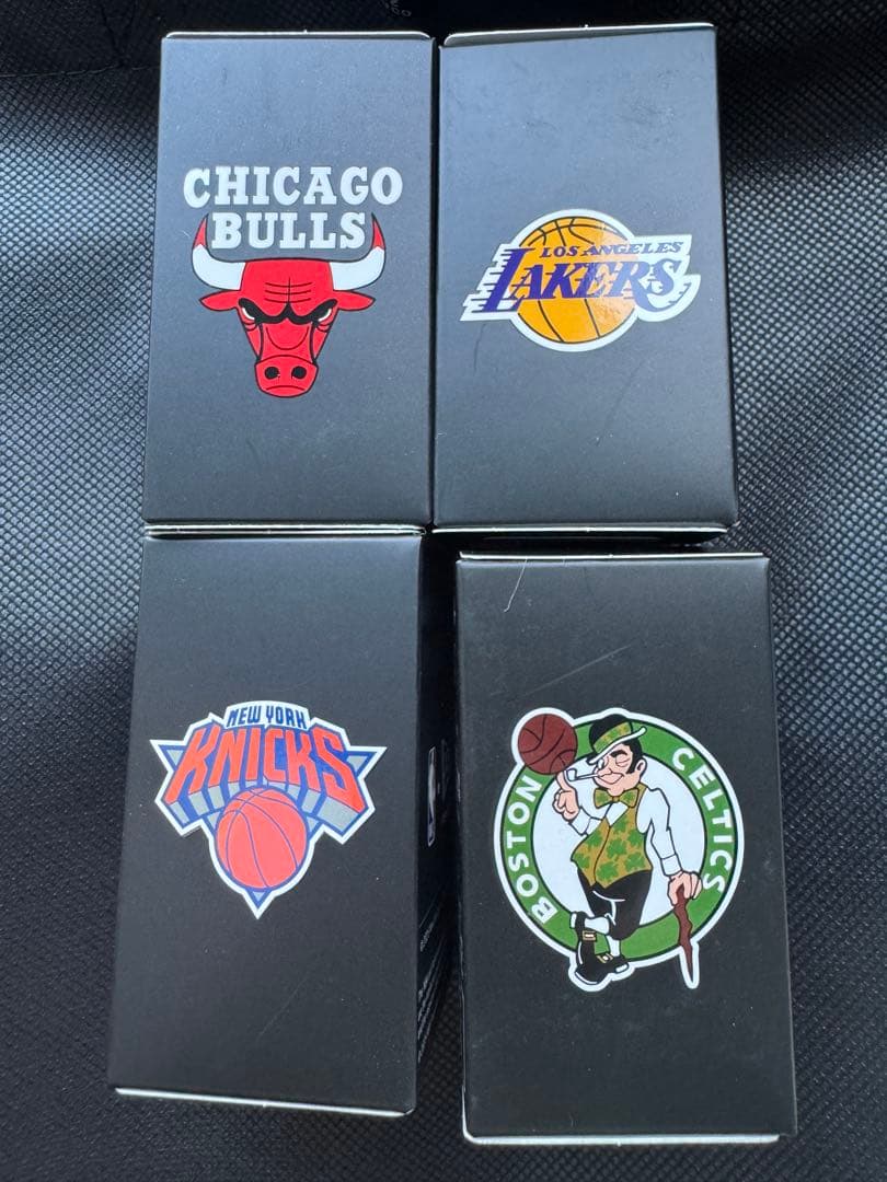 ニューエラ NBA FFALO 4体 - メルカリ