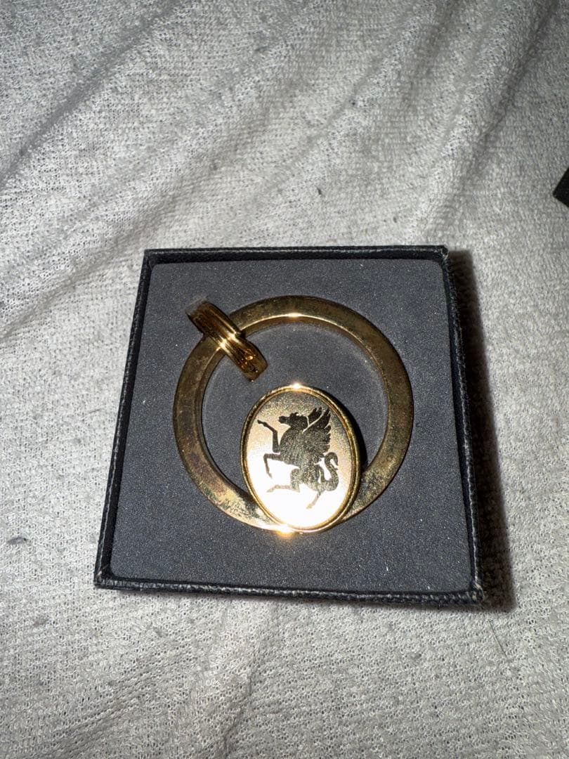 JCBザクラス ペガサスキーホルダー＋ディズニーCLUB33 ワインマーカー2個 2026年最新】ディズニー クラブ33 ワインの人気アイテム - メルカリ