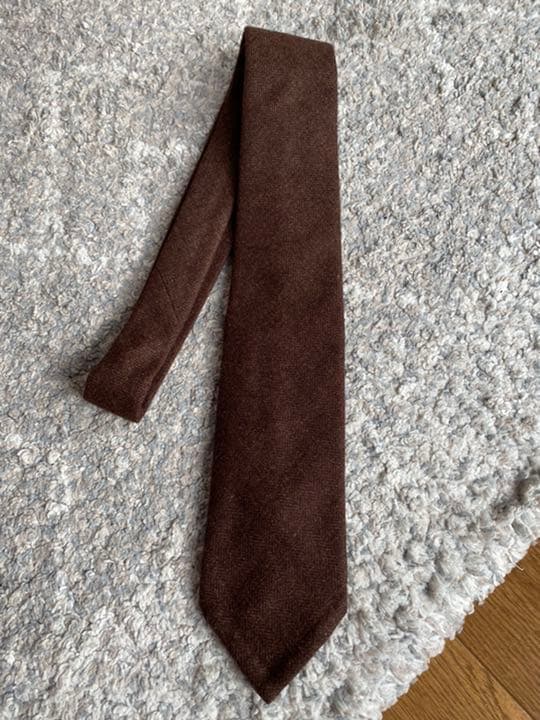 Sartoria Attolini サルトリア　アットリーニ　スミズーラネクタイ Sartoria Attolini（サルトリア アットリーニ）オーダー品3つボタン