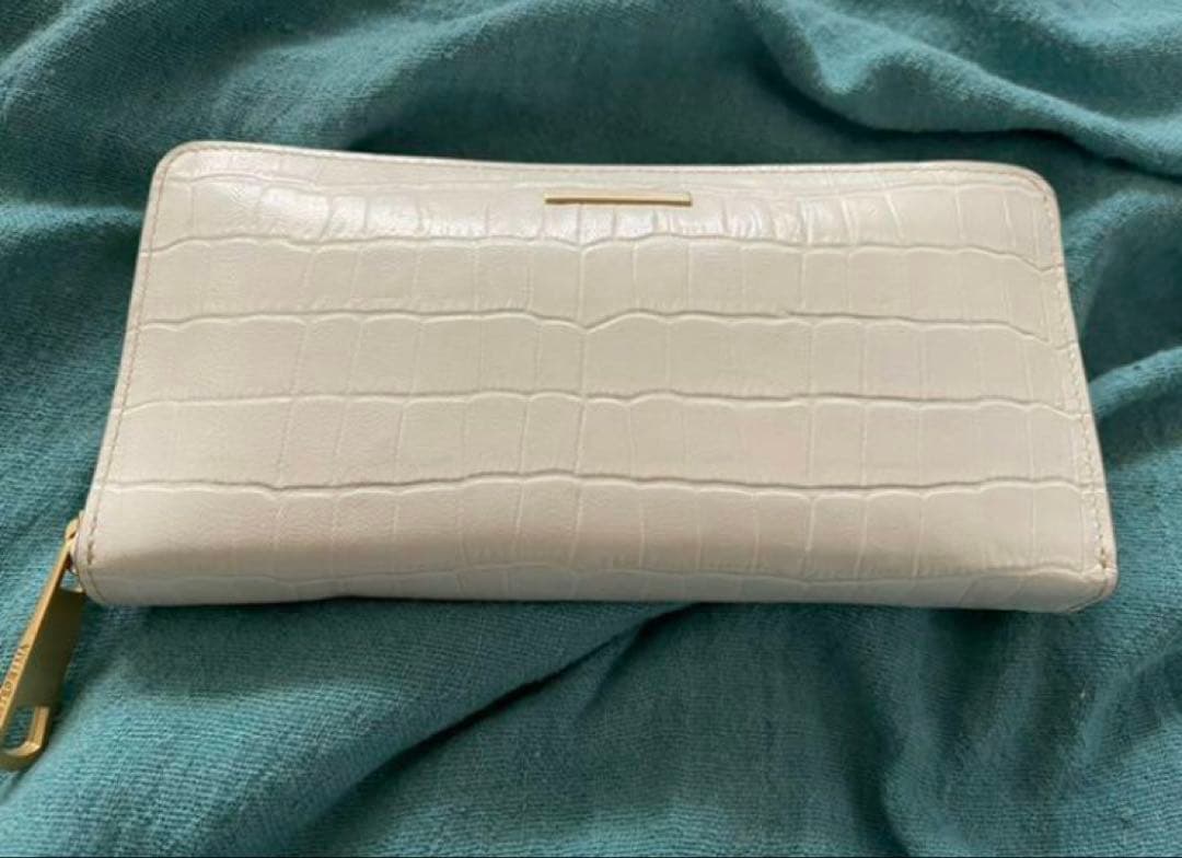 ANTEPRIMA❤︎ クロコダイル型押し長財布(未使用) 長財布 財布 レディース クロコ クロコダイル 型押し ロングウォレット
