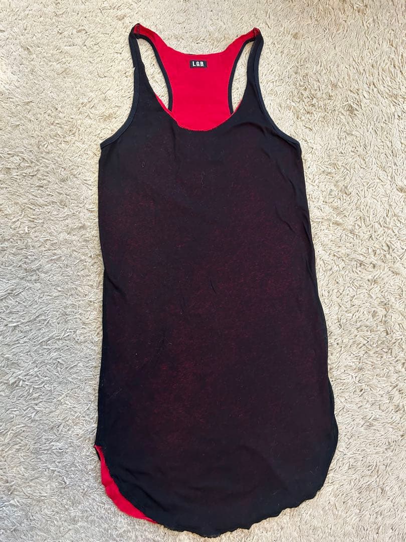 LGB タンクトップ黒裏地赤 GIVI ST610+ タンクロックバッグ 6L｜株式会社デイトナ