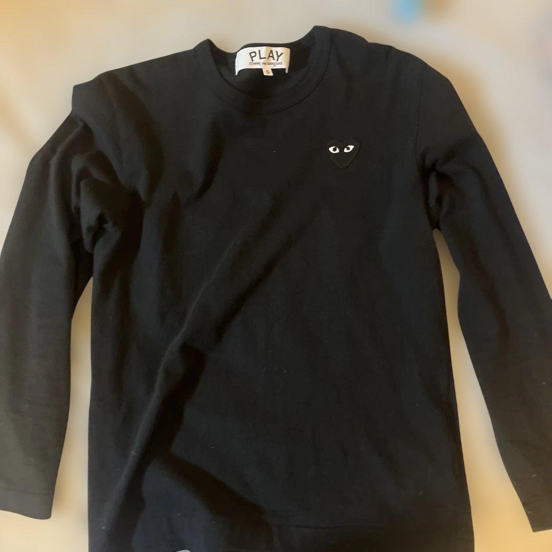 コムデギャルソン　play 長袖　ロンT s PLAY COMME des GARCONS コムデギャルソン 長袖 ロンT - メルカリ